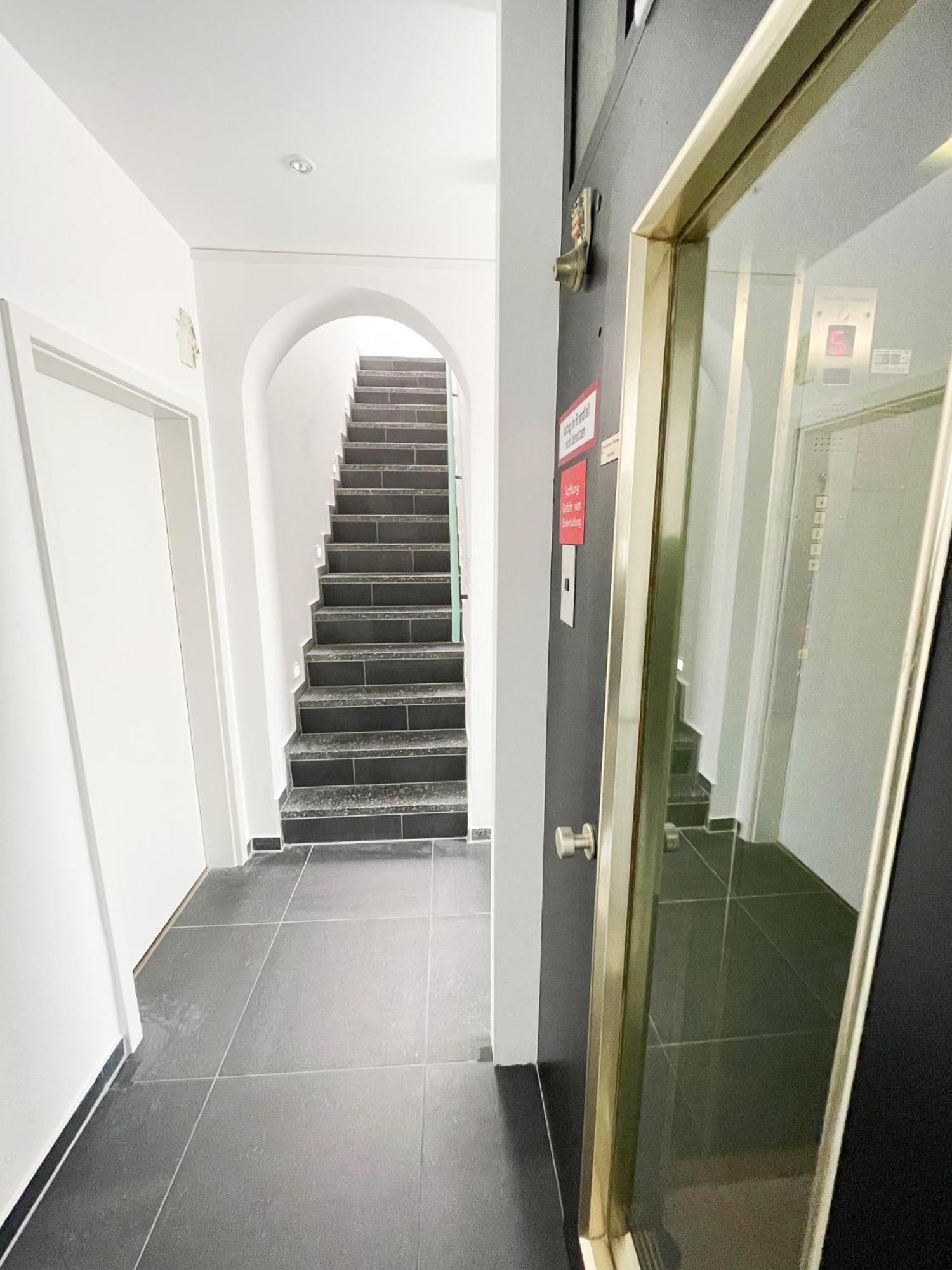 Design-Penthouse In Toplage! Frankfurt am Main Exterior photo